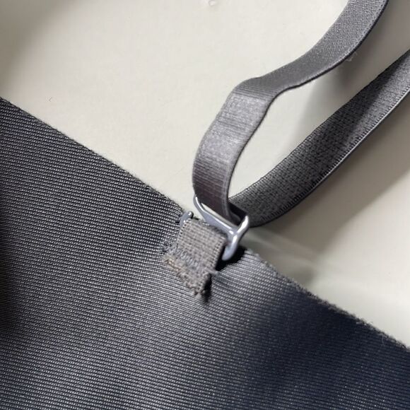 NWT Rene Rofe push up adjustable strap bra. Invisible edges. Size 36C - Picture 5 of 9